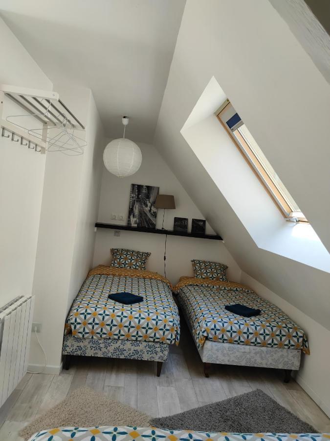 Chaleureuse Petite Maison De Bourg Beaumont-sur-Sarthe Bagian luar foto